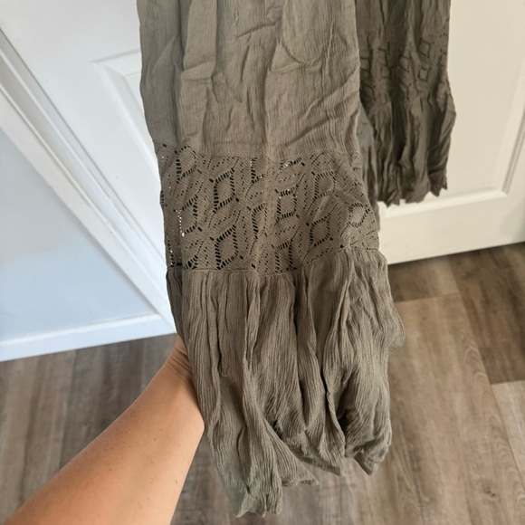 Free People Angela Lace Embroidered Wide Ruffled Leg Cargo Green Jumpsuit Size L - Picture 5 of 7